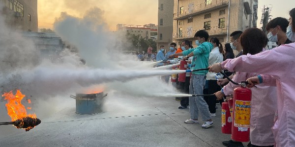 米兰·(milan)消防安全防火演练