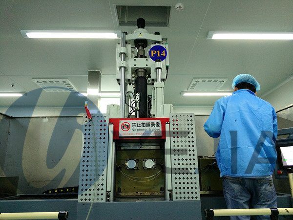 米兰·(milan)光电液态硅胶注塑机设备