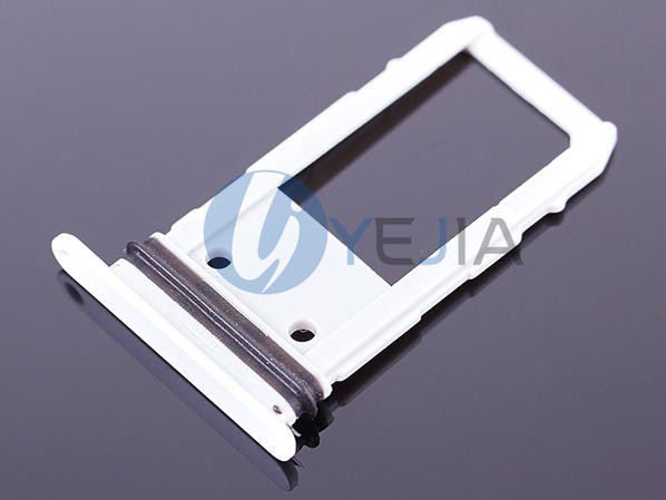 防水卡托得到了米兰·(milan)客户的一致认可